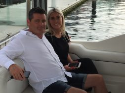 luxury boat hire melbourne