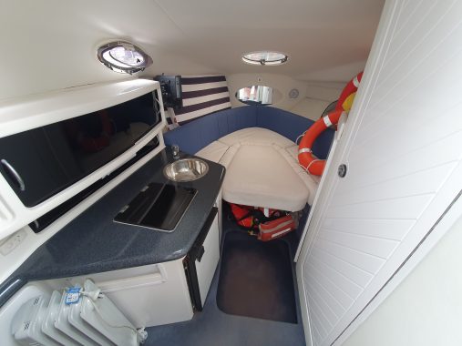 Mustang boat hire melbourne