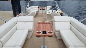 self drive boat hire