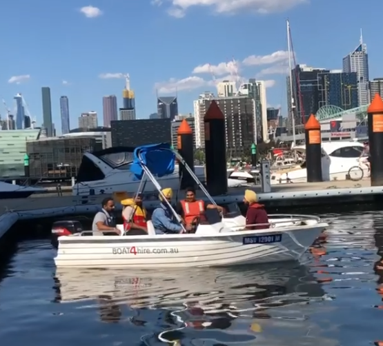 speed boat hire melbourne