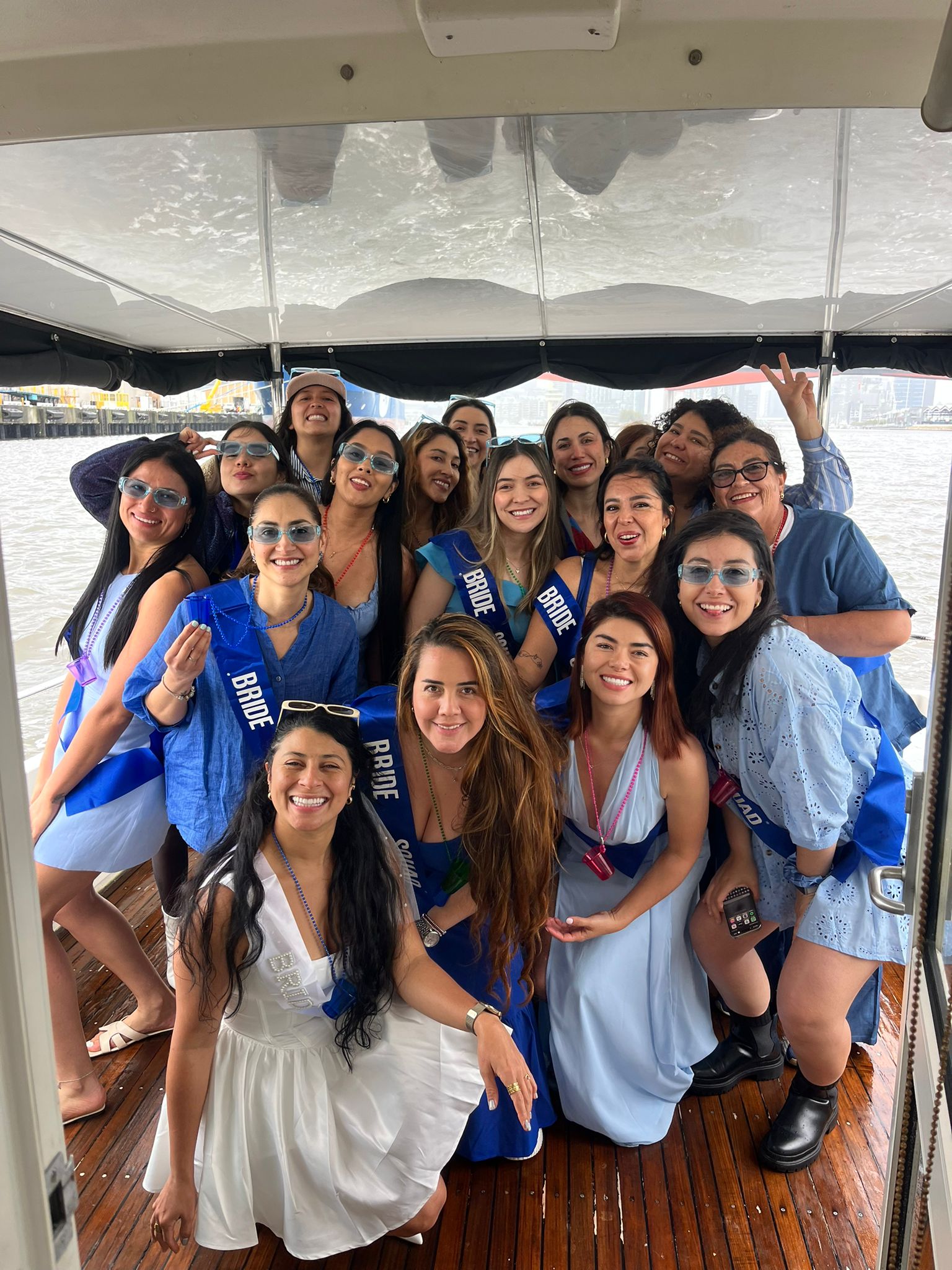 hens party boat hire